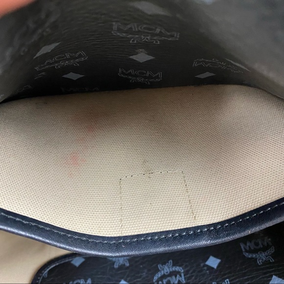 MCM Tote Bag - Picture 11 of 15